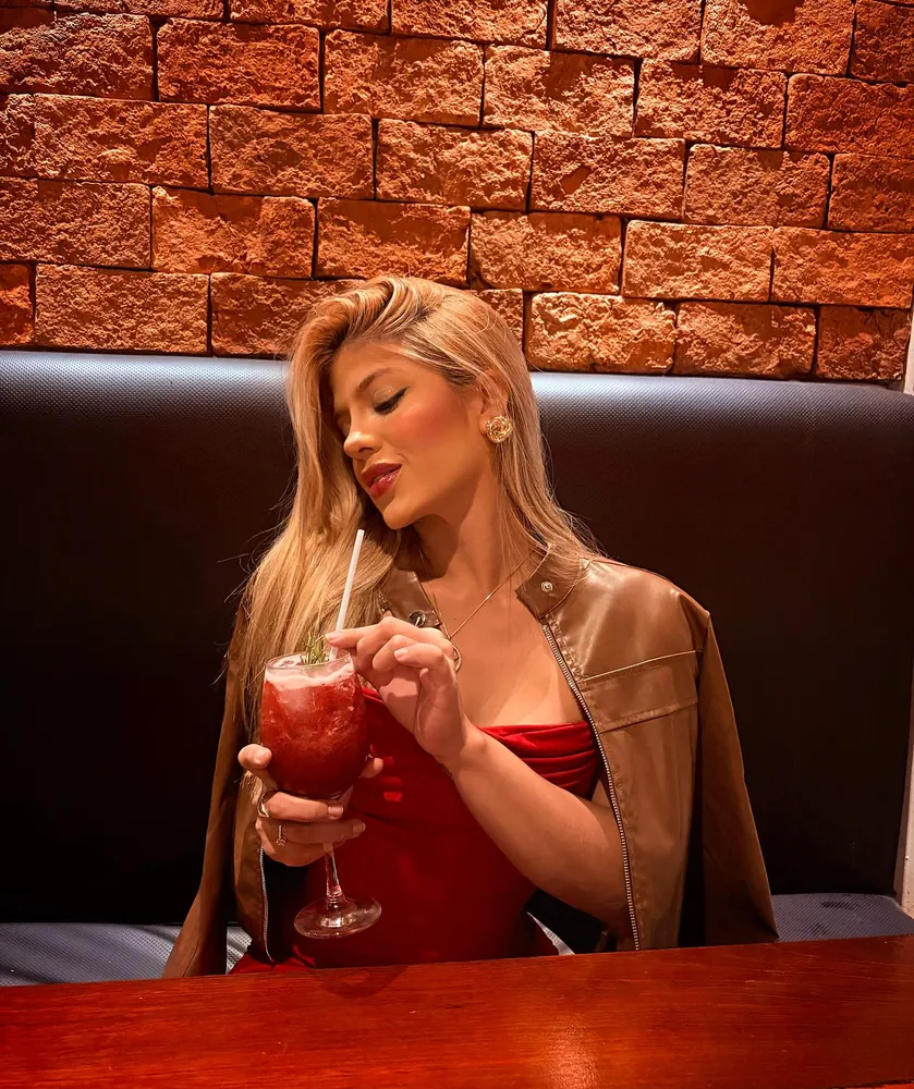 Beatriz Private Gallery 2