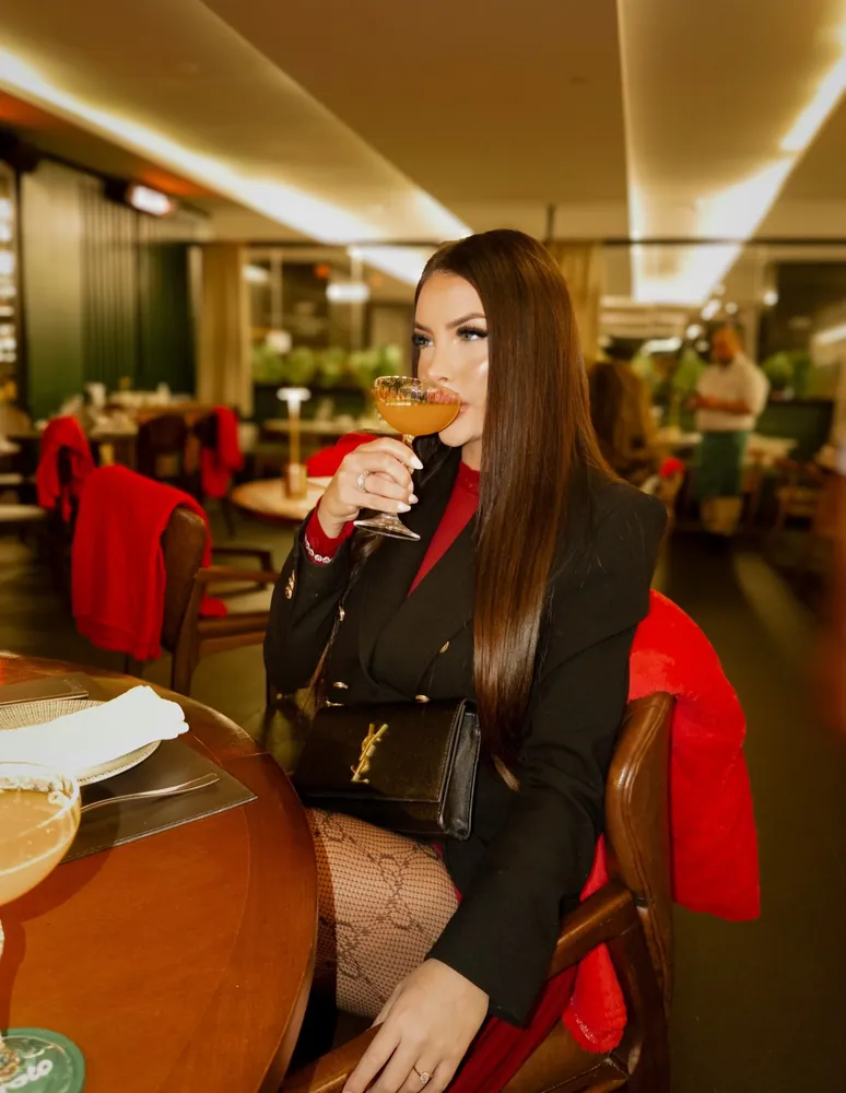 Julia Private Gallery 2